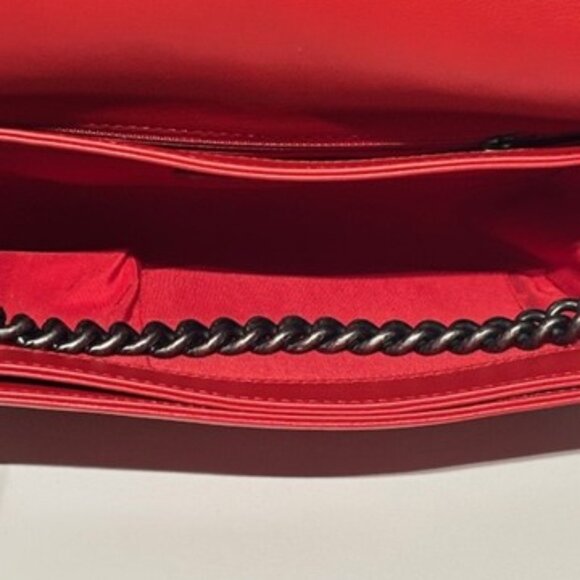 Chanel Boy Red - Picture 7 of 11